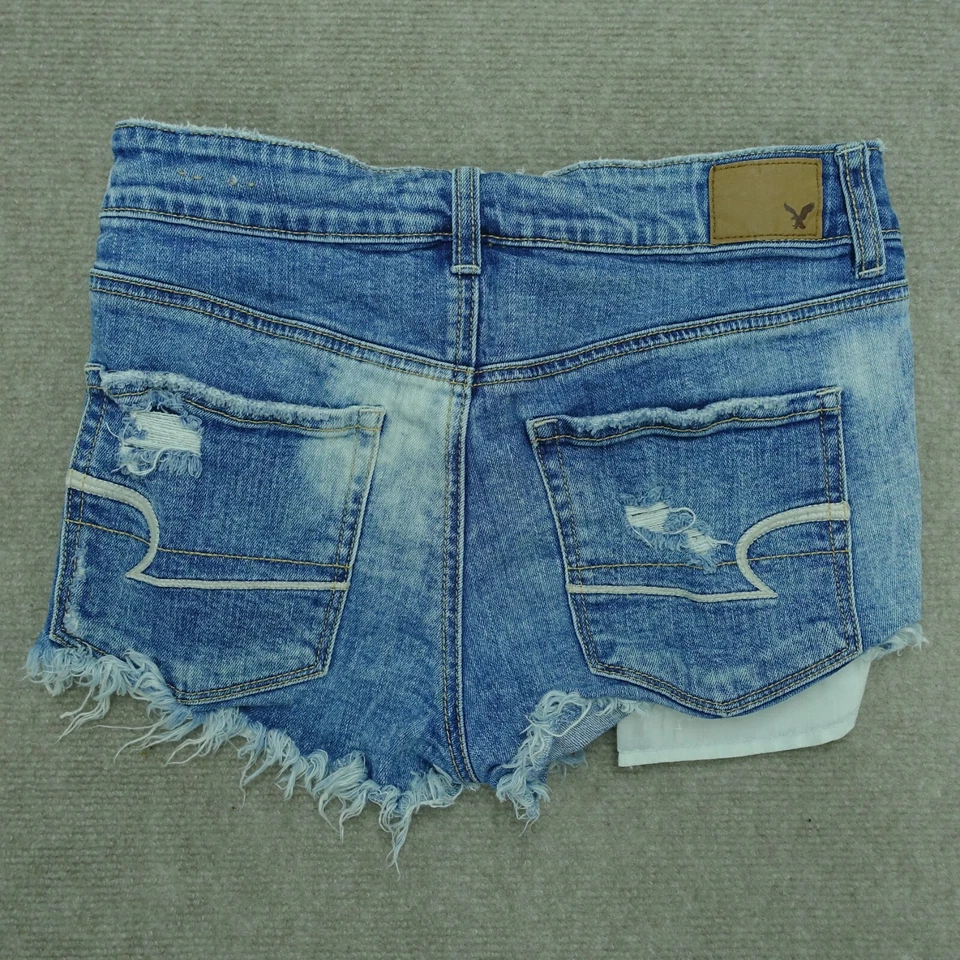 American Eagle super stretch women's 4 Hi Rise shorty blue denim shorts - Image 2 of 4
