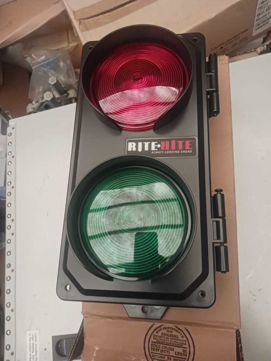 ᵔ-ᵔ 155402 Lighting Fixture by RITE HITE