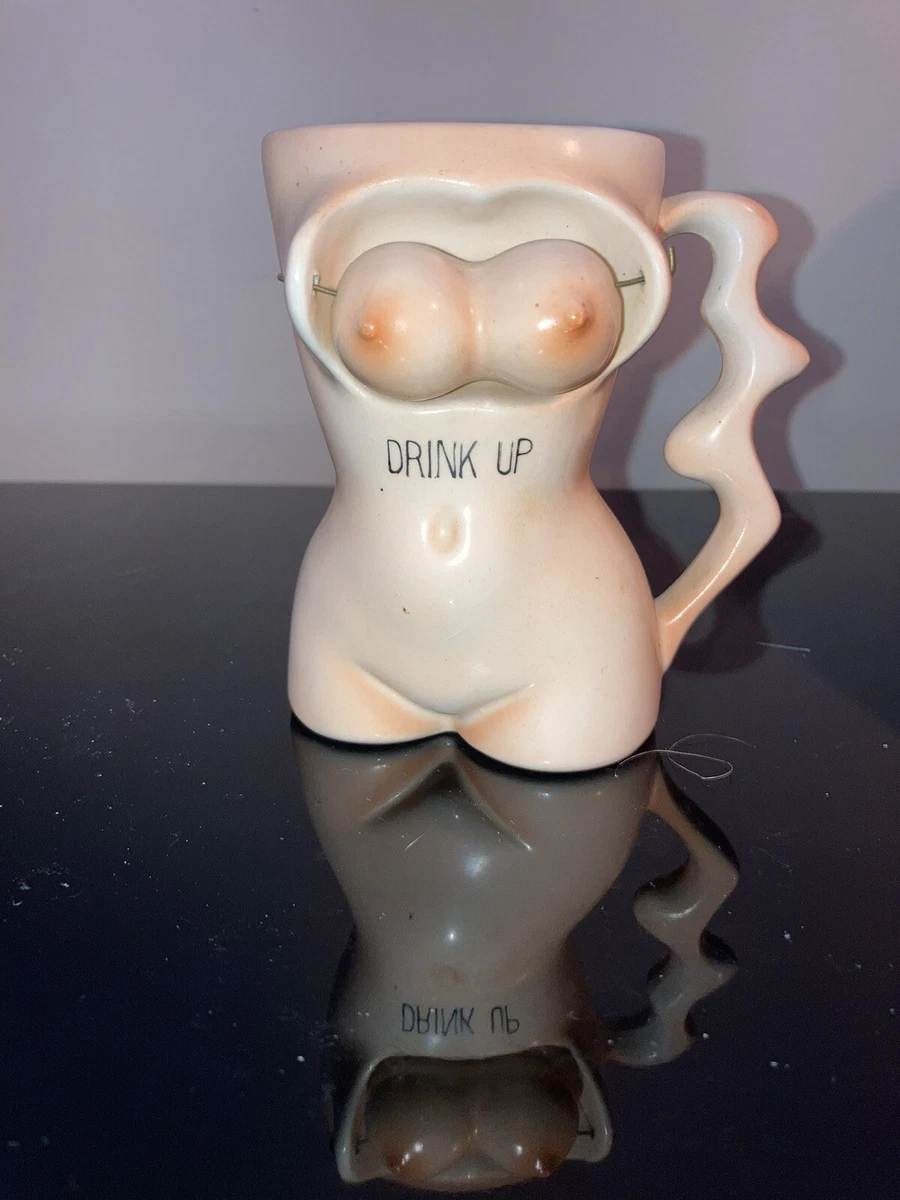 Swinging tits