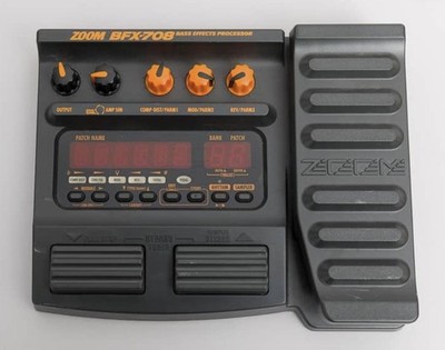ZOOM BFX-708 Bass Effects Processor Guitar Pedal W/ Power Supply Tested