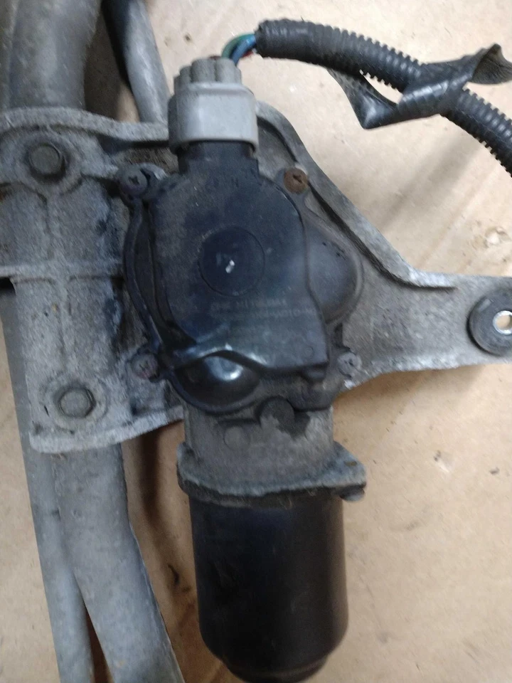 2013 Honda Pilot Wiper Motor OEM Black 153K Miles Warranty 6 Months - Image 2 of 4