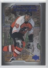 1999-00 Upper Deck Fantastic Finishers John LeClair #FF2 0a1