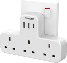 3 Way UK Multi Outlets Extender Wall Charger for School Home Kitchen Office