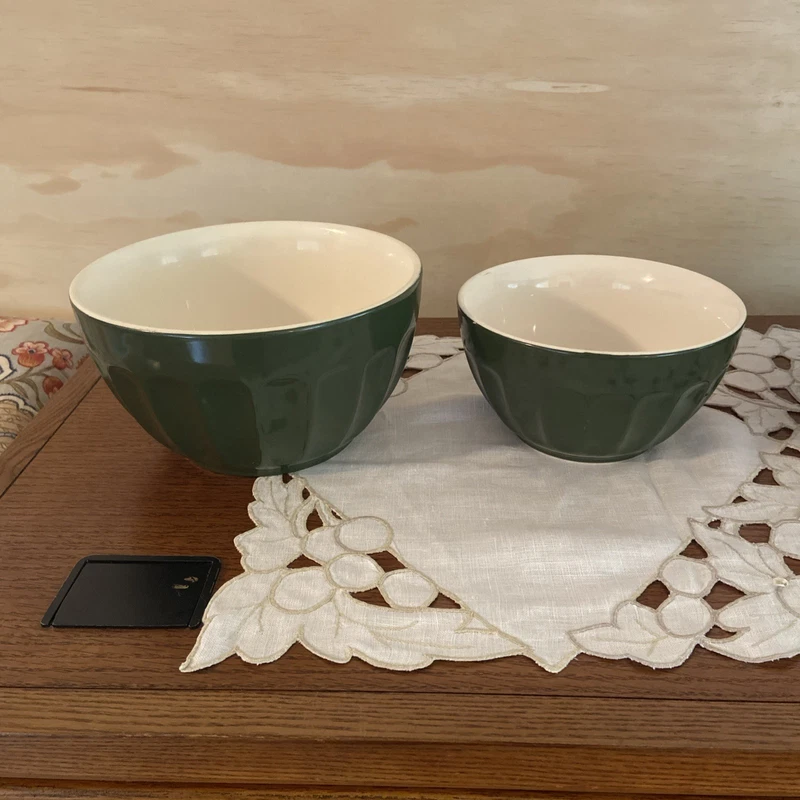 Williams Sonoma Green Stoneware Nesting Mixing Bowls