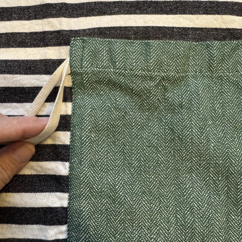 Delantal HEARTH & HAND Magnolia Unisex Adulto Lona Algodón Marfil Negro Verde Rayas Foto 3 de 4