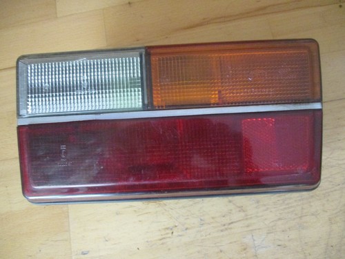 Audi 50 VW Polo I  Rücklicht Rückleuchte 53226R6  Rechts