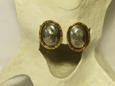 Boucles D'oreilles Vintage Édouard Rambaud Paris - Métal Et Résine Dorée, Occasion Bon état
