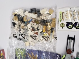 LEGO Ninjago Master Wu Dragon 70734 w/ Box & Instructions. UNCOMPLETE FOR PARTS