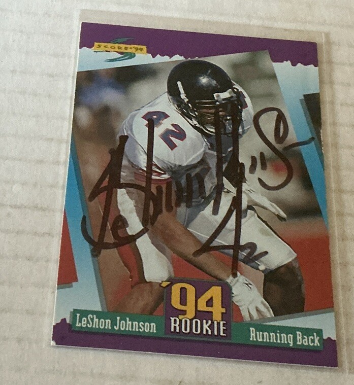 1994 Score Football - #302 LeShon Johnson (RC) Hand Signed Auto