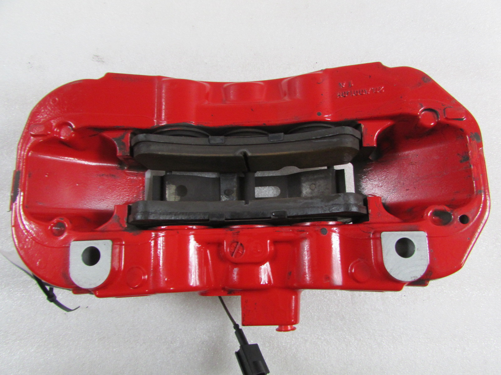 2014 Maserati Quattroporte, LH, Left Front Caliper, Red, Used, P/N 670032713