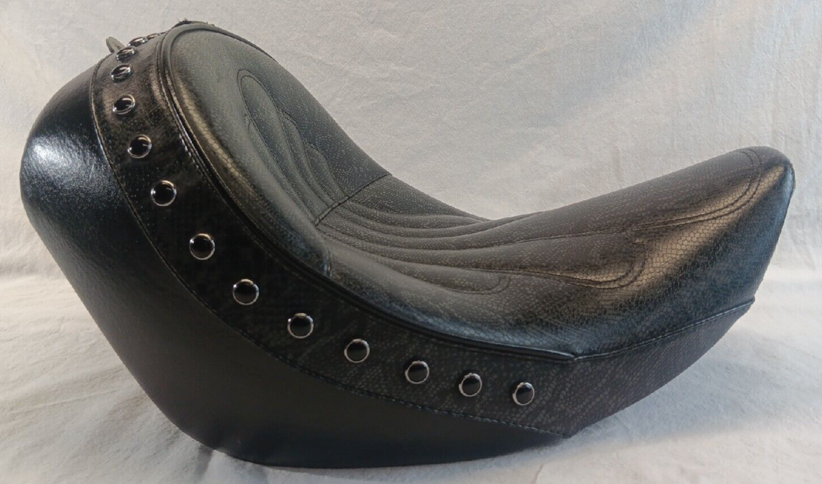 1988-1999 CORBIN FOR Harley Davidson Deuce Corbin Snakeskin 1988-1999 CORBIN FOR Harley Davidson Deuce Corbin Snakeskin
