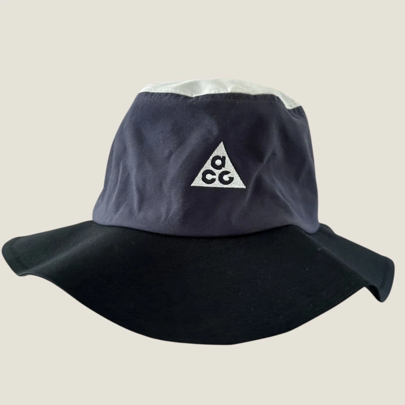 Nike ACG NRG Bucket Hat Dark Grey S/M New Festival Summer Sun Cap DC9088-015