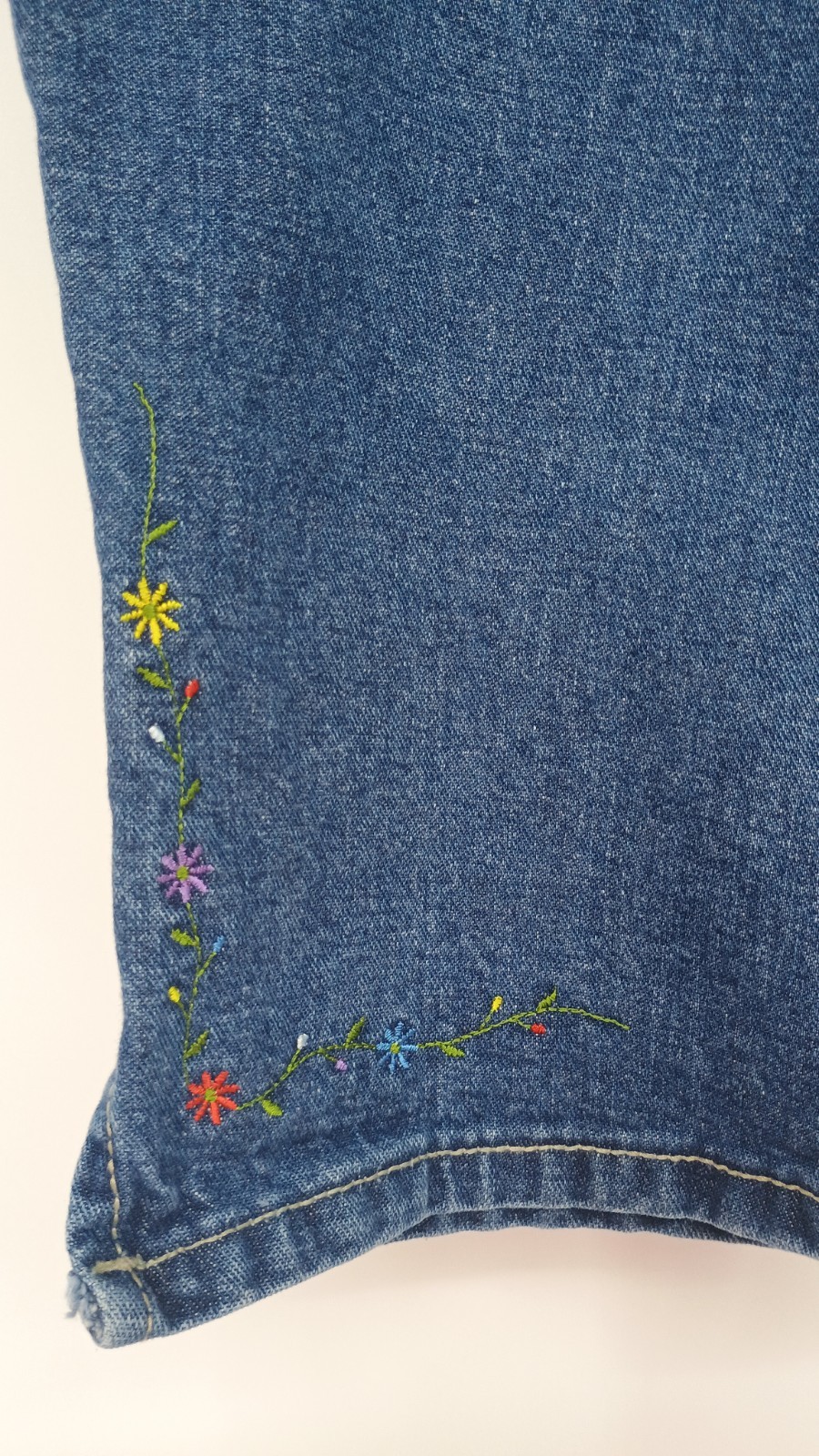 Second Generation Embroidered Capri Blue Denim Je… - image 13