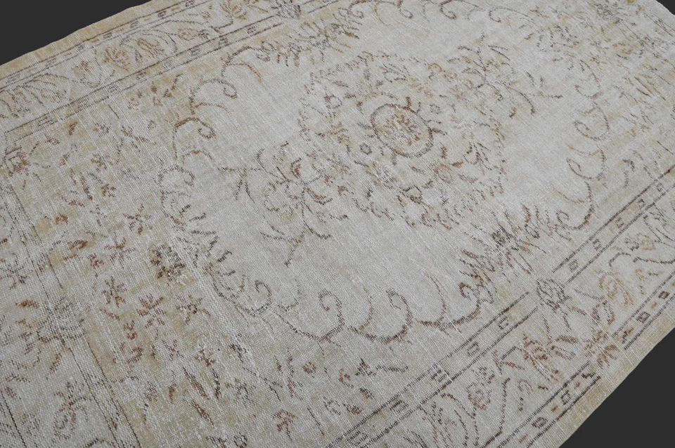 Alfombra Oushak Turca De Colección, Beige 6x9 pies, Lana Hecha a Mano, Bohemia Anatolia Foto 3 de 4