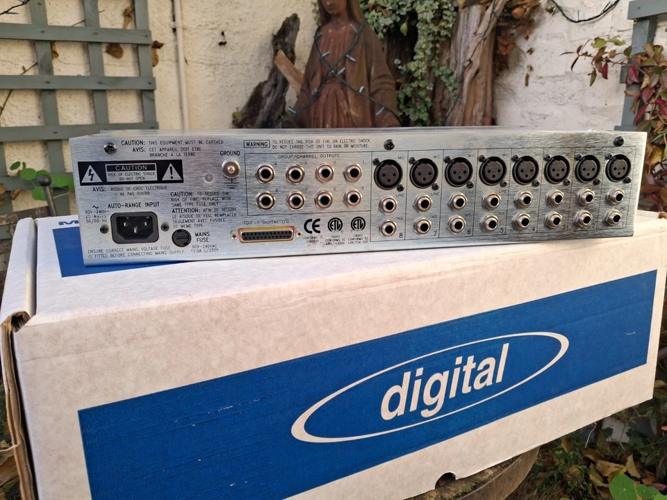 Spirit Digital by Soundcraft Mic/Line Interface + Spirit Digital 328 Interface - Image 2 of 4