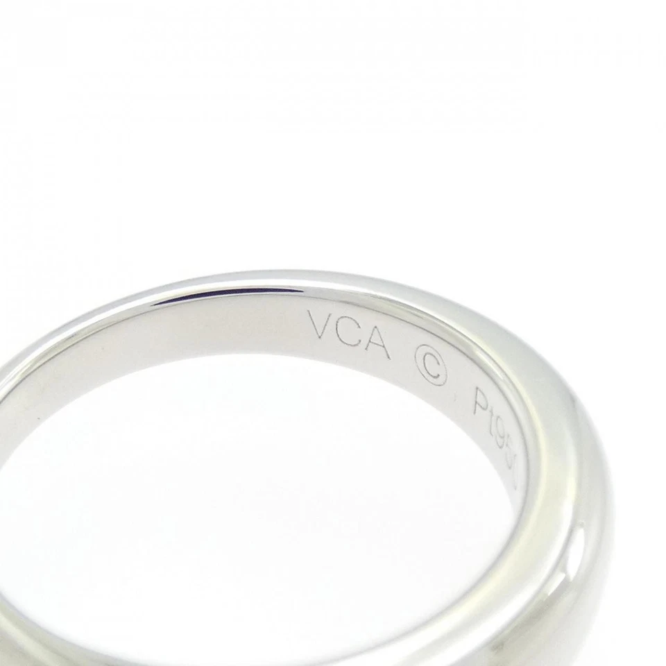 Authentic Van Cleef & Arpels PT950 Ring  #270-004-151-4037 - Image 4 of 4