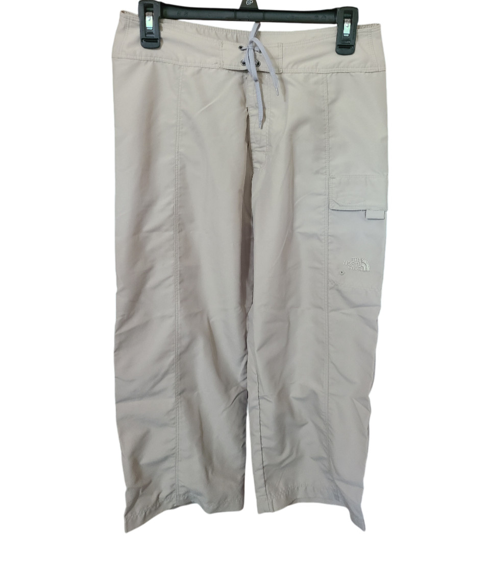 The North Face Women’s Capri Pants Size 6 Beige Hiking Trail Outdoor Cargo