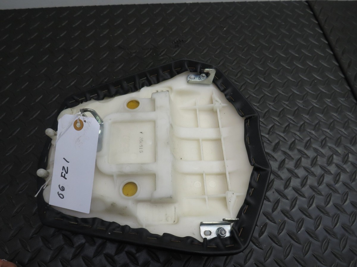 06-15 YAMAHA FZ1 FZ-1 OEM FACTORY REAR SEAT PASSENGER SEAT 3C3