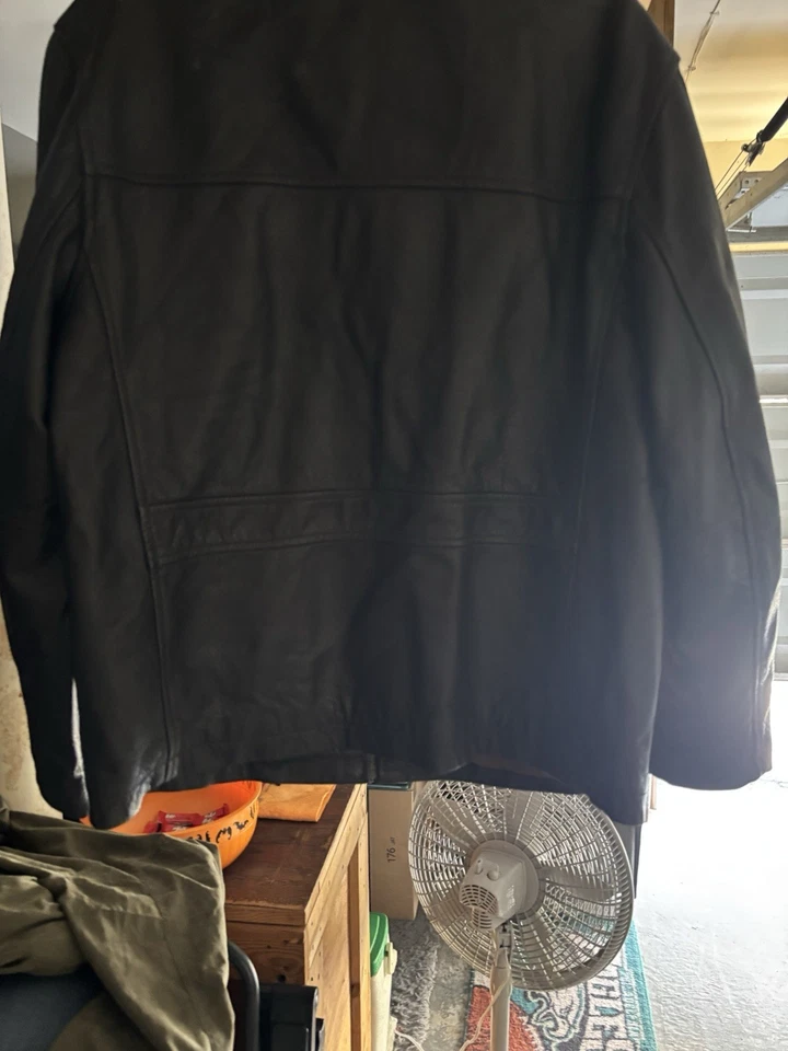 Chaqueta de cuero Dockers Premium (talla L para hombre) con QA/QC+ Foto 2 de 2