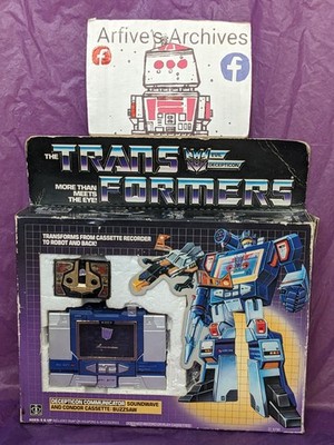    Vintage G1 Transformers SOUNDWAVE w box complete 1984 Ravage   