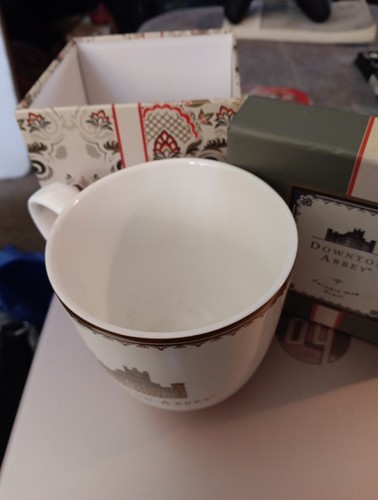 World Market Downton Abbey Tea Coffee Mug Cup with Highclere Castle - Picture 2 of 5