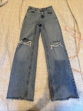 Zara High Rise Wide Leg Straight 4 Distressed Iight Wash Raw Hem 100 cotton