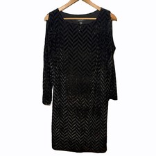 R&M RICHARDS Women’s size 10 Dress Herringbone Metallic Black cold shoulder