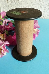 Superb Old Spool Of Thread Wooden And Bakelite Black Art Deco Era Ebay