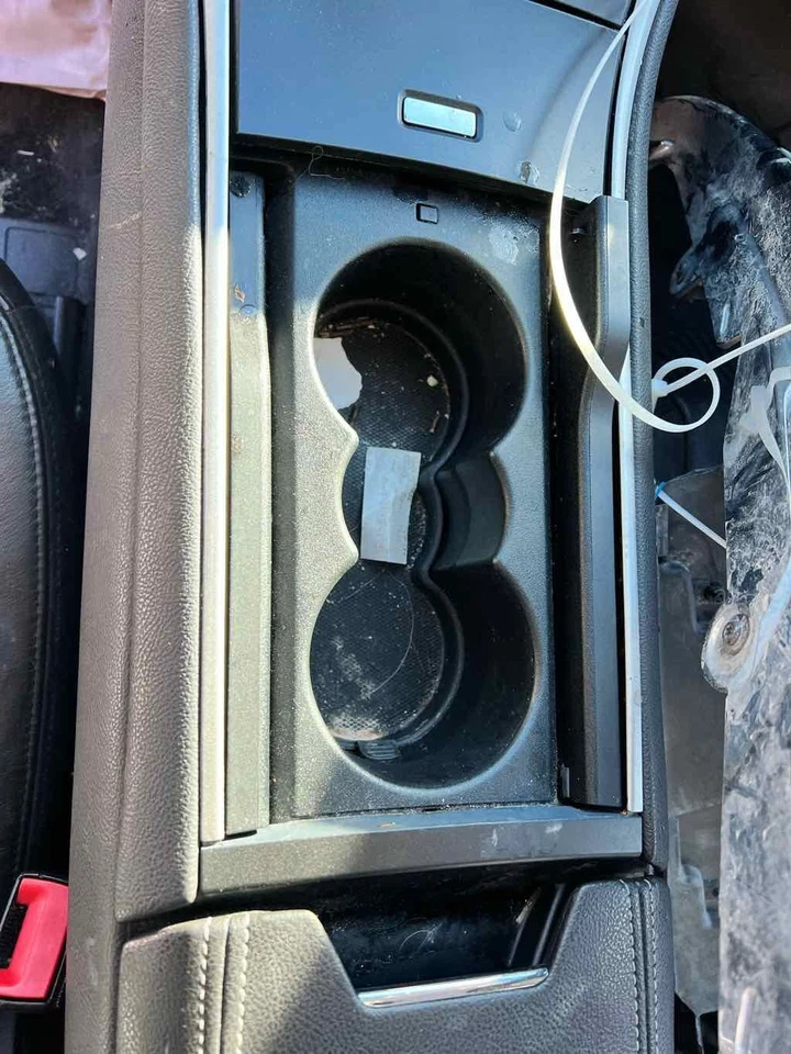 Medidor de flujo de aire de inyección de combustible usado se adapta a: Lincoln MKZ 2013 8 cilindros grado A Foto 2 de 4