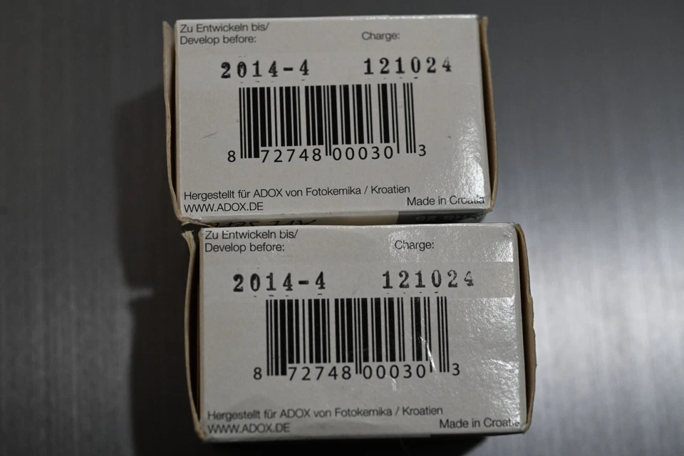 Adox CHS 25 36 exposure Kept in Freezer Foto 2 de 2