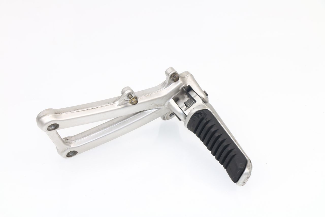 FRONT LEFT FOOTREST MOUNT - DUCATI ST2 944 (1997 - 2003)