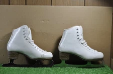 Jackson Mystique skate size 8 womens figure ice skates #228