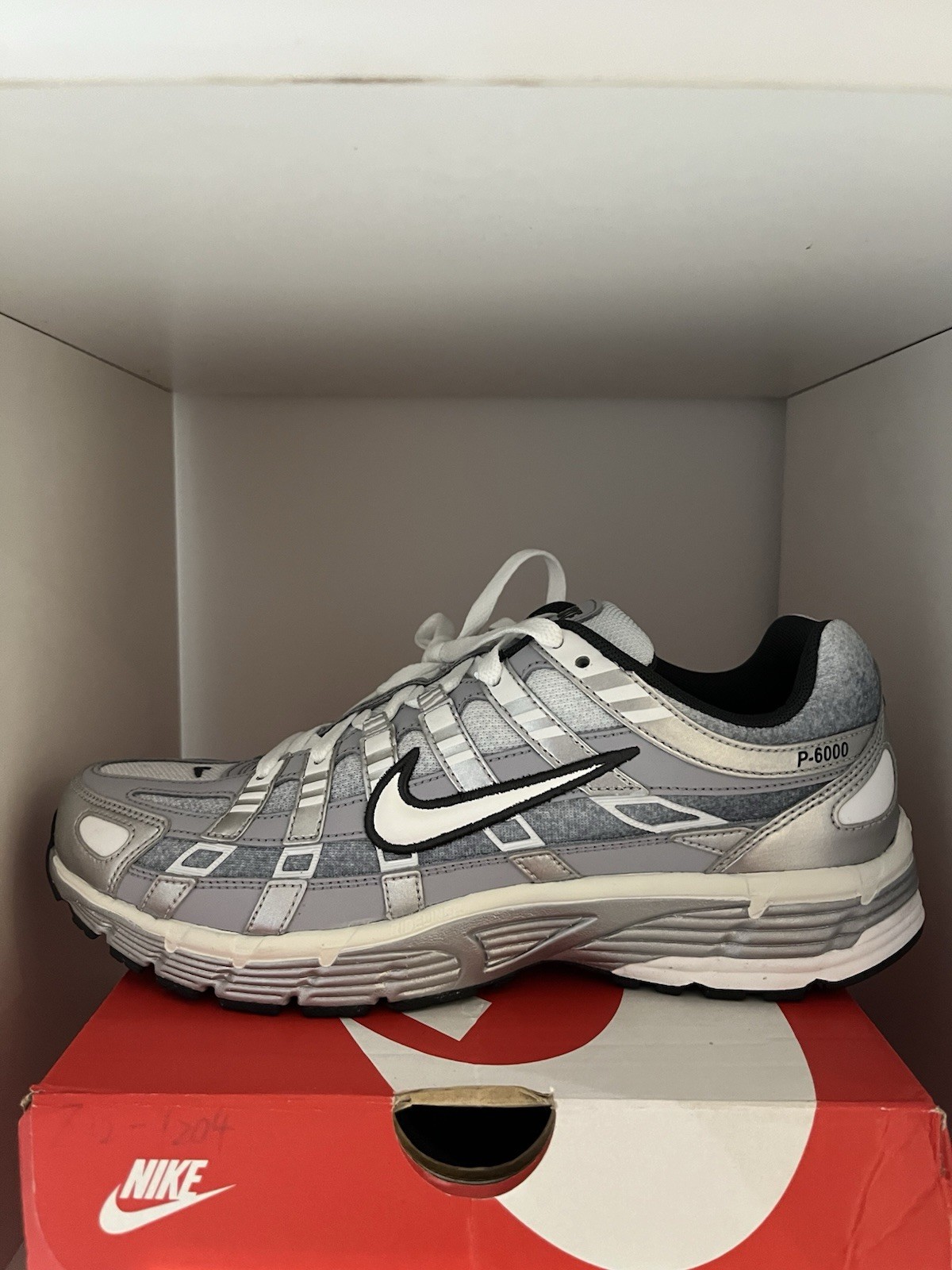 Nike P-6000 Metallic Silver Summit White-wolf Grey