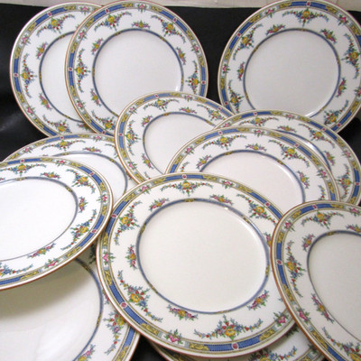 Mintons ''Princess'' US Pat Dec 16, 1924 ~ 12 Dinner Plates 10'' England Floral