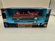 City Cruiser Collection BUICK ROADMASTER die cast car 1:43 scale NewRay