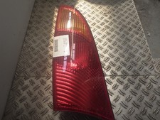 Rückleuchte links Außen  Ford Focus (DAW, DBW) Heckleuchte Links Außen 586012