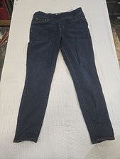  12 Levi Strauss Signature Totally Shaping Pull On Skinny Jeans Womens