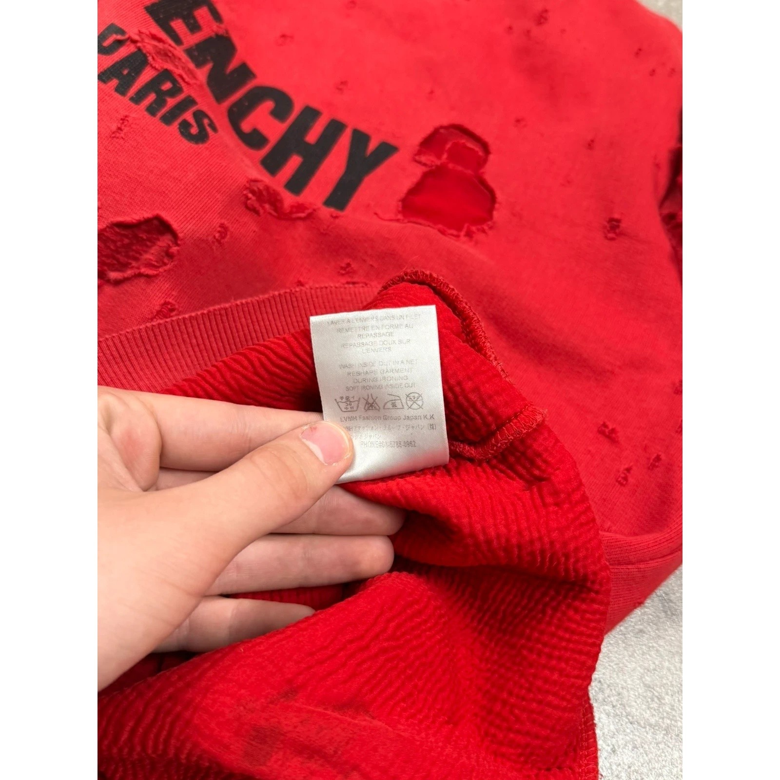 Givenchy pull sweater distressed archive y2k opiu… - image 12