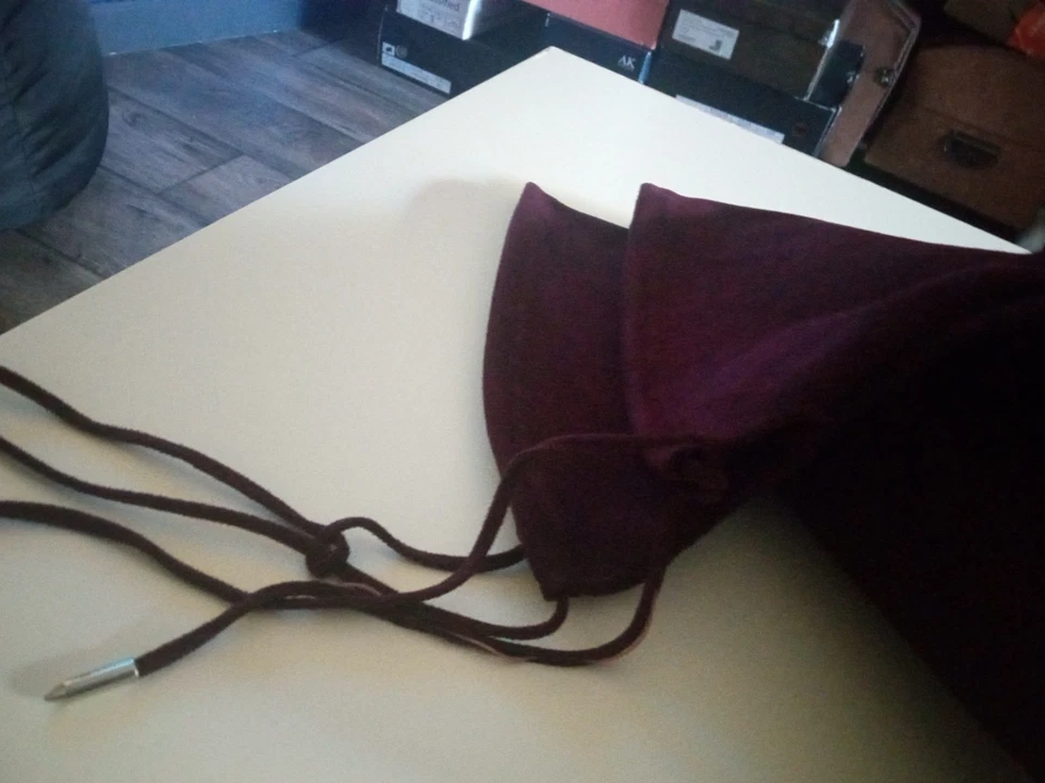 Botas hasta la rodilla de gamuza borgoña Mark Fisher, talla 8. Foto 4 de 4