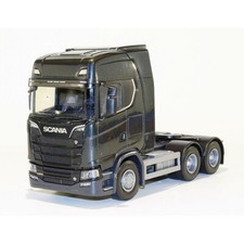 EMEK Scania S650 V8 Black Tractor Unit  1:25 Scale EM860013