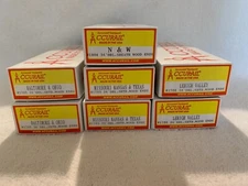 Accurail HO Scale 36' Double Sheath Wood Ends Box Car Kit