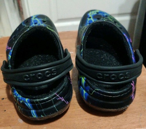 Kids Crocs Classic Black With Lining Lightning Bolts Slip On Size J3 - Picture 3 of 10