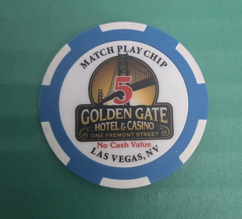 Golden Gate Casino Las Vegas, $5 Match Play NCV Casino Chip (Blue)