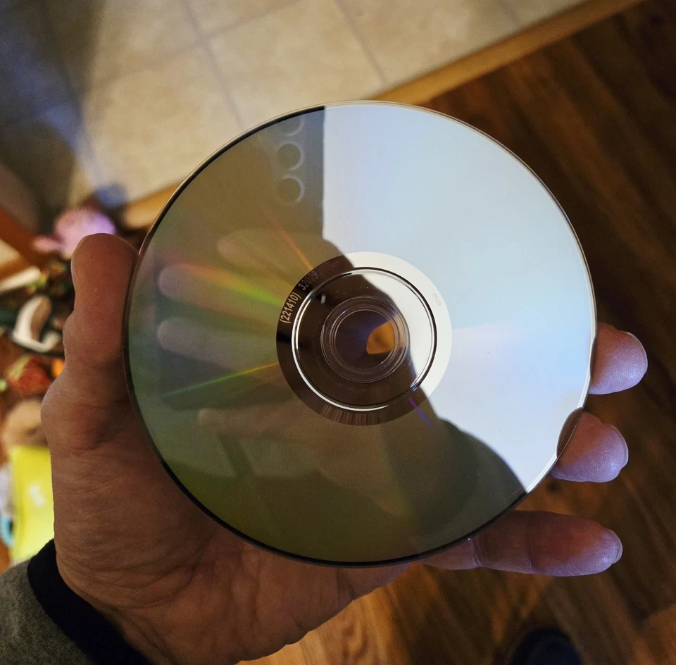 Crocodile Dundee (DVD, 1986) - Image 4 of 4