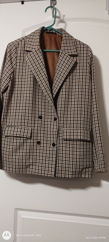 Shein Multi Color Two Button Blazer Size Medium Long Sleeve New With 2 Pockets 