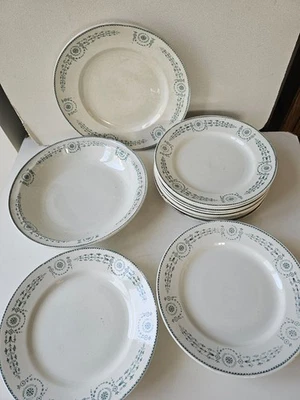 Ensemble 8 assiettes, 2 plats, 2 compotiers - KG Lunéville décor Laetitia - Photo 1/4