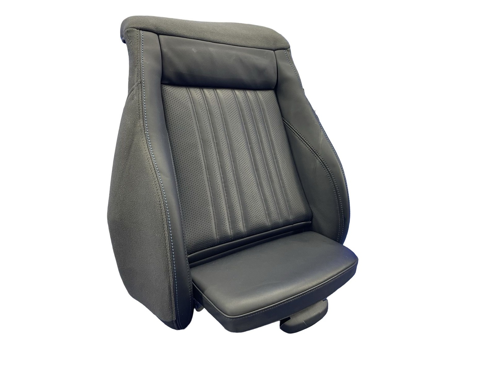2023-2026 MASERATI GRECALE M182 OEM FRONT LEFT LOWER HEATED SEAT CUSHION