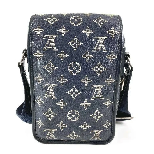 Louis Vuitton Messenger Bags Magnetic Bags & Handbags for Women