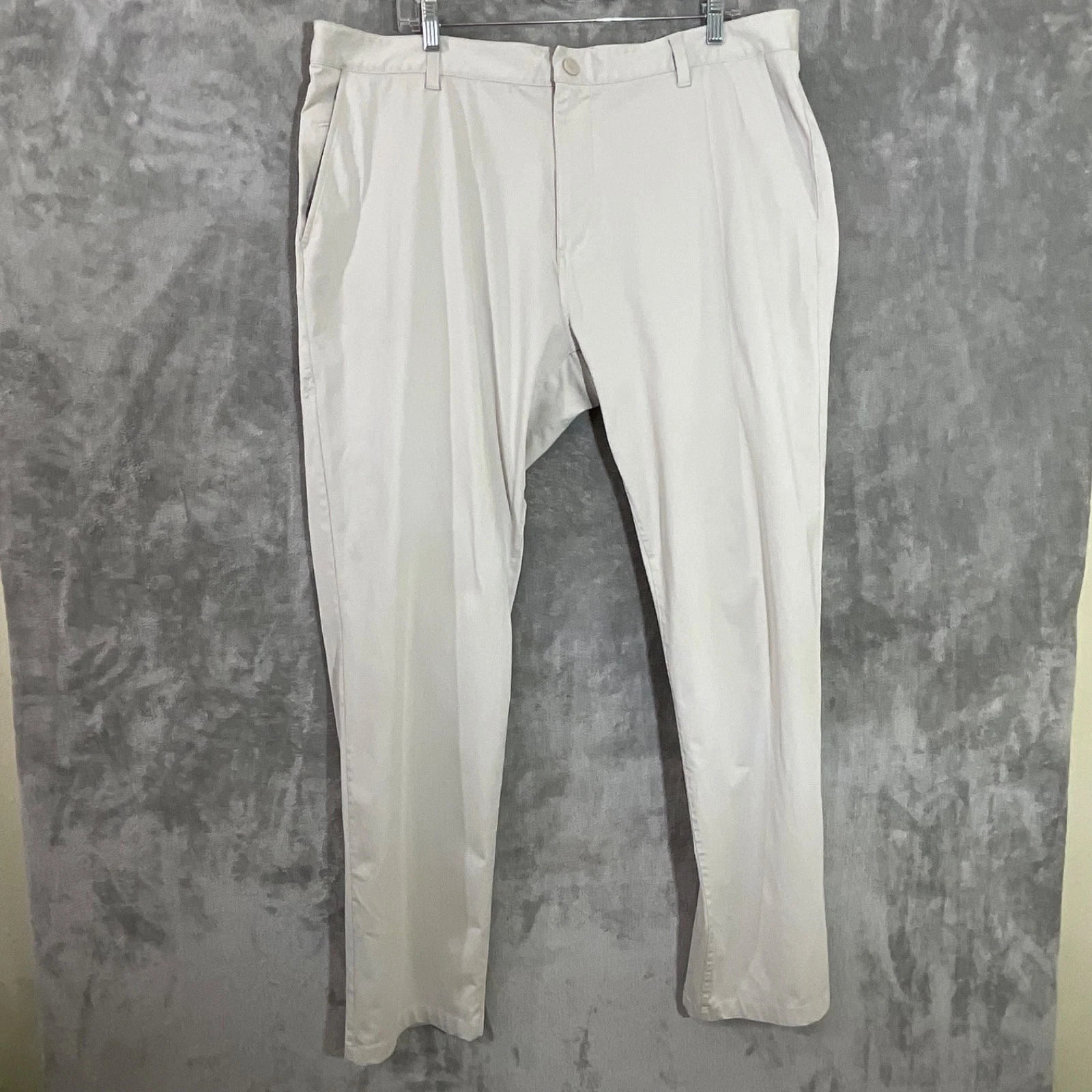 Rhone Pants Men 40x32 Beige Commuter Classic Chino Performance Travel Zip Pocket