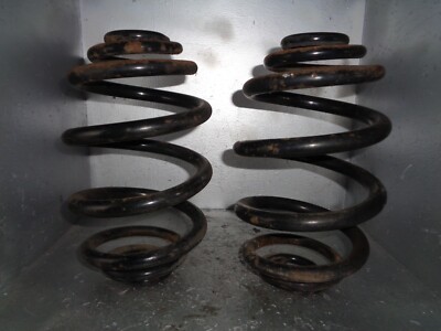 BMW E30 Touring 316i Spiralfeder Feder hinten links rechts